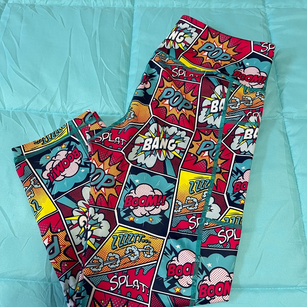 Constantly Varied Gear CVG Comic Boom Capris - MEDIUM